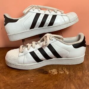 Adidas Superstar Men Shoes Size 6.5 White Leather Black Stripes Low Top Sneakers